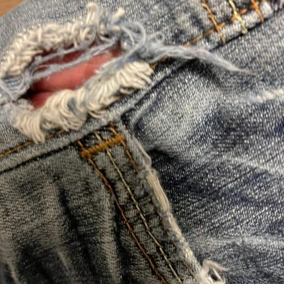 VINTAGE Hollywood Blue Light Wash Distressed Jeans Frayed Raw Hem Size 30 - Picture 9 of 10